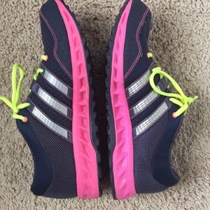 Women’s Adidas sneakers